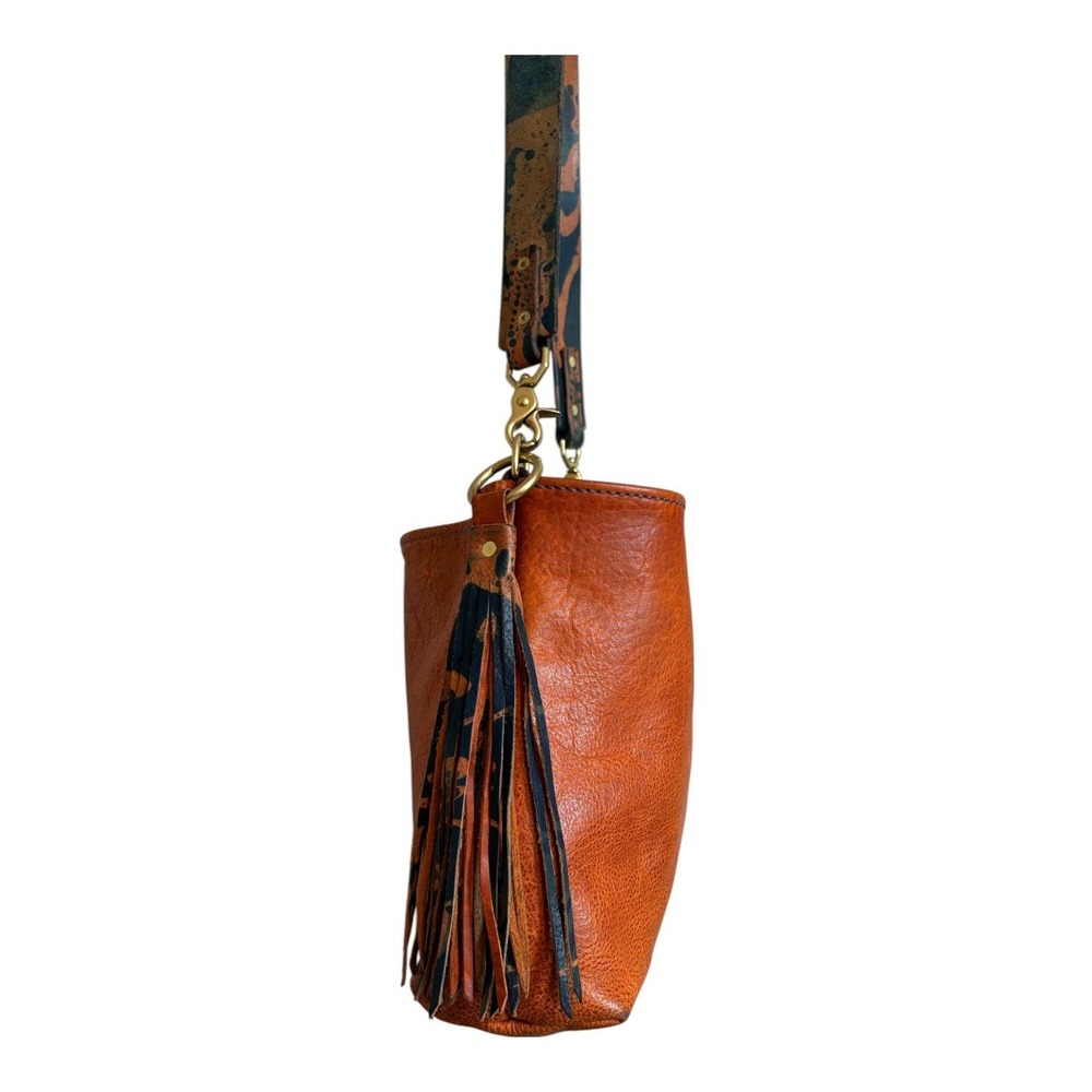 Easten Leathers Handcrafted Cognac Hobo Tote Bag +Dipped Dyed Guitar Style Strap - Picture 4 of 9